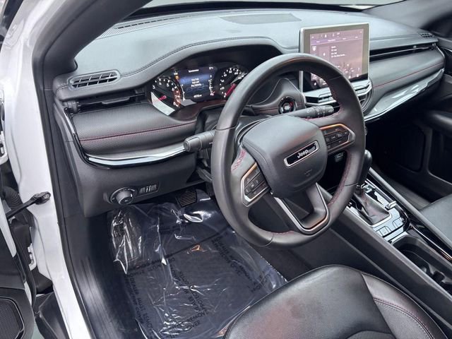 Used 2023 Jeep Compass Trailhawk AWD/4WD image 9