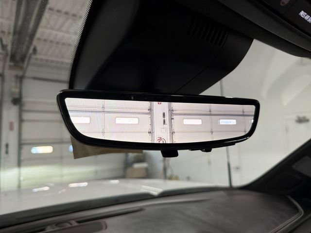 Used 2024 GMC Sierra 3500 Denali Ultimate image 28