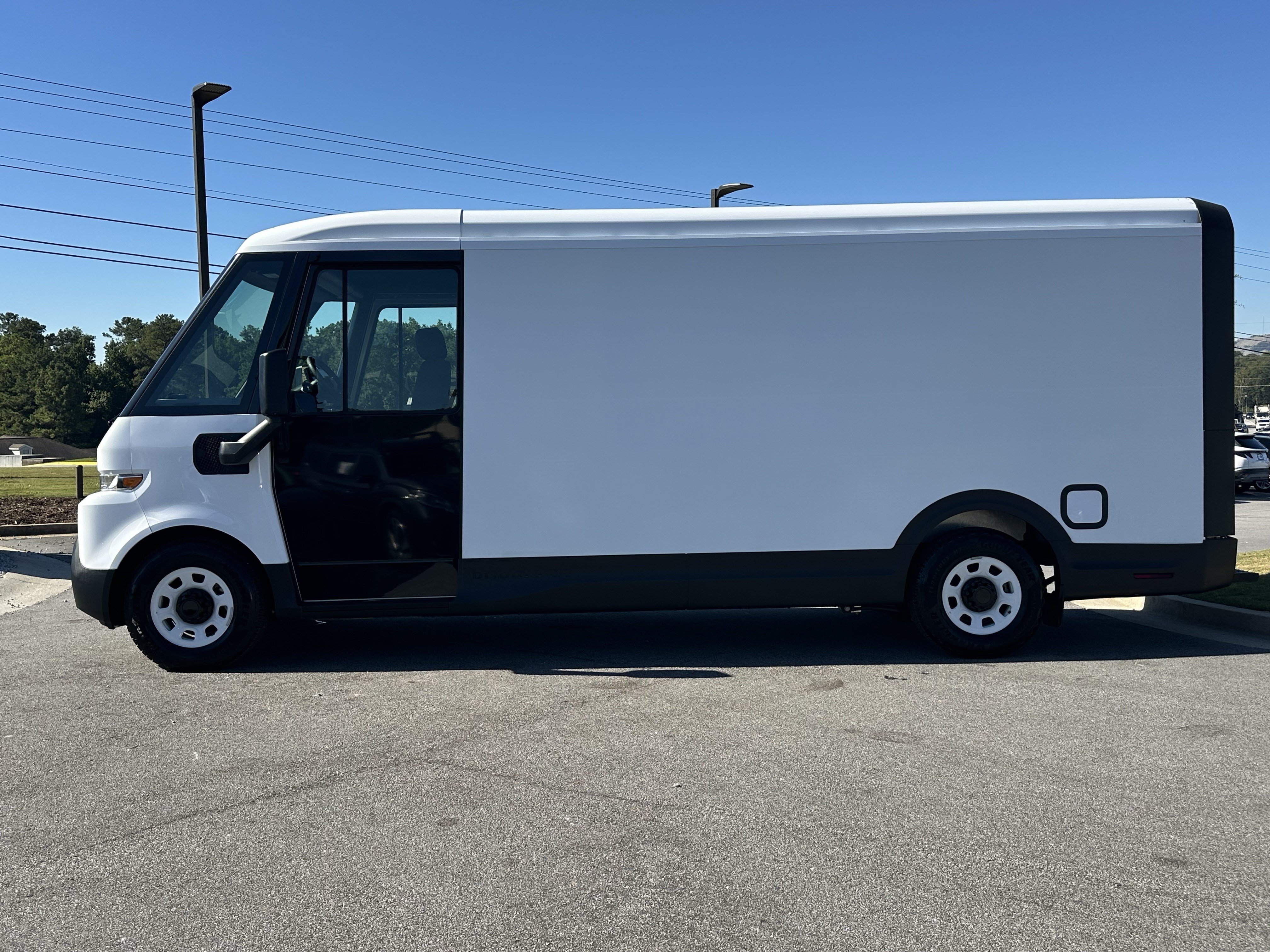 Used 2025 Chevrolet Brightdrop 600 AWD/4WD image 8