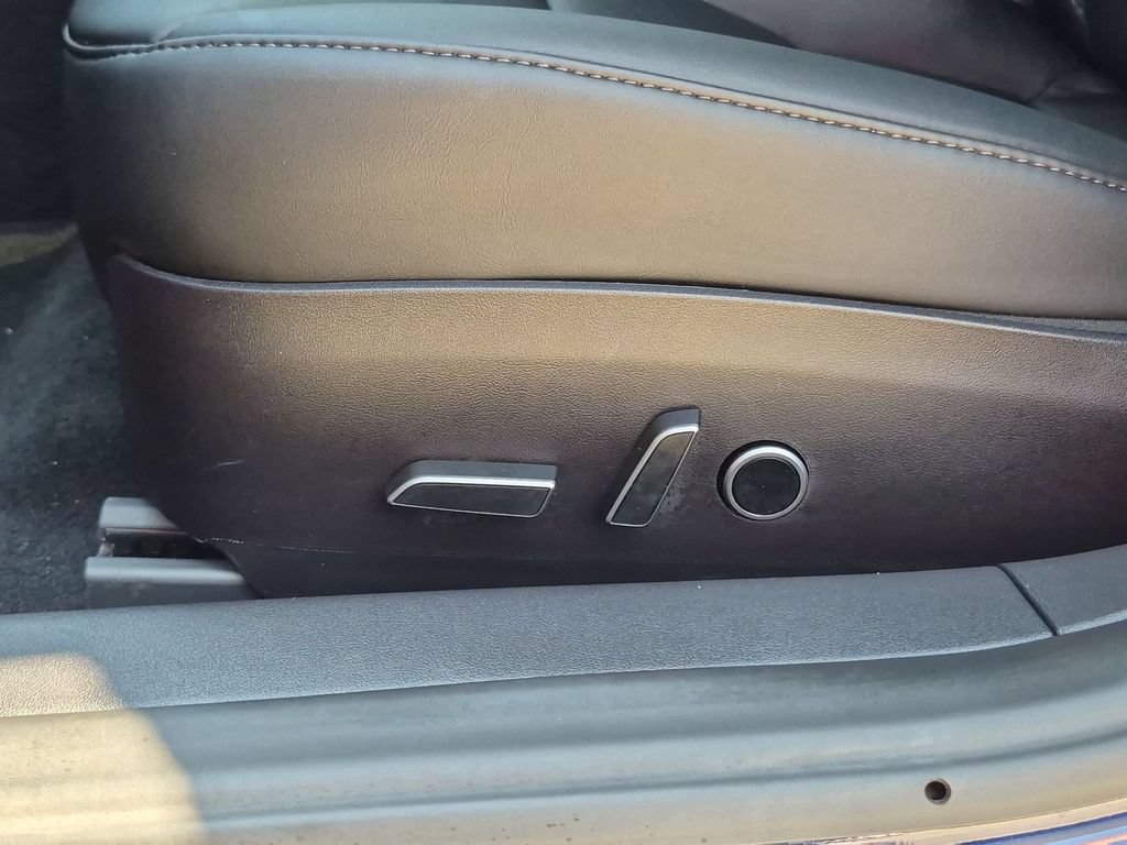 Used 2023 Tesla Model 3 Standard Range RWD image 16