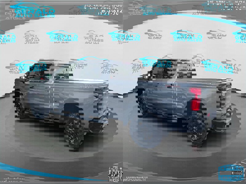 Used 2021 Chevrolet Silverado 1500 LT Trail Boss w/ Convenience Package II image 8