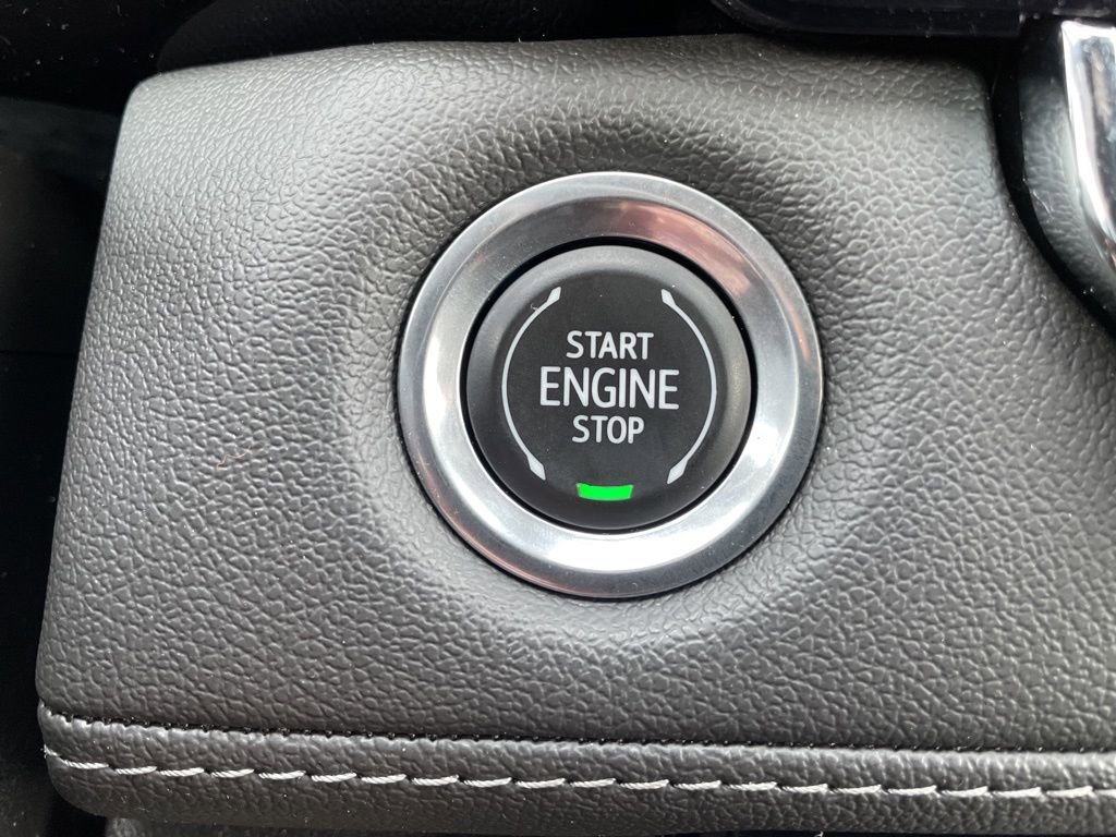 Used 2023 Chevrolet Colorado LT w/ LT Convenience Package image 18