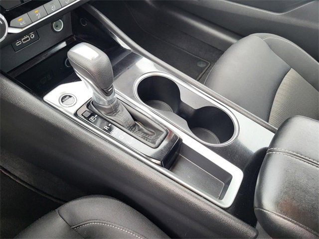 Used 2024 Nissan Altima 2.5 SV image 9