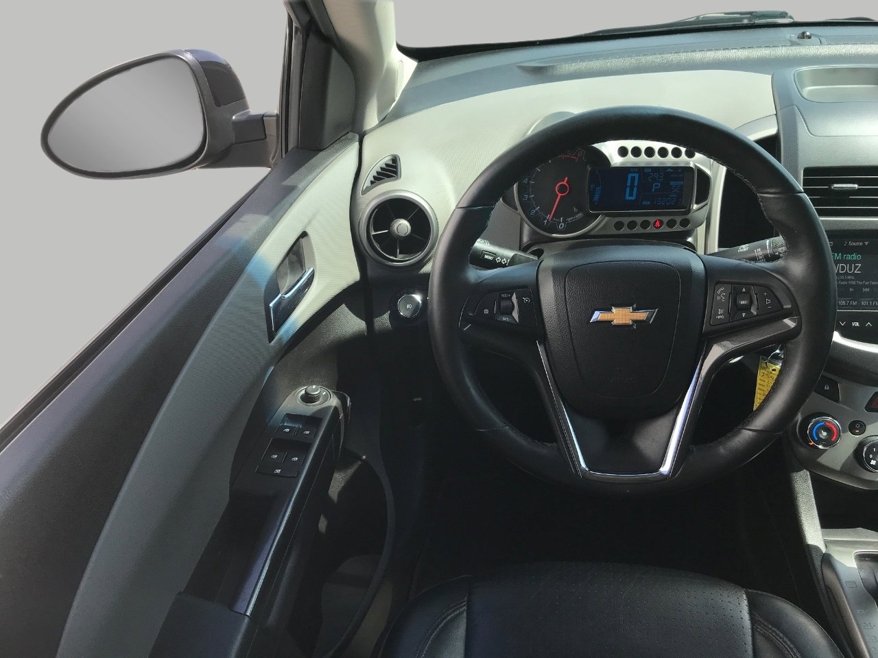 Used 2013 Chevrolet Sonic LTZ FWD image 5