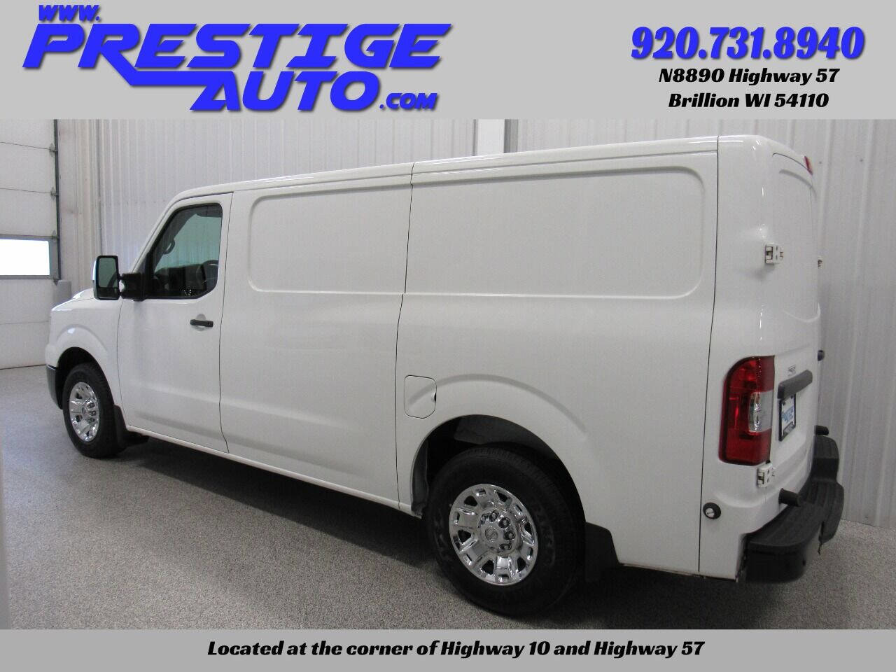 Used 2017 Nissan NV 3500 SV w/ Technology Package image 2