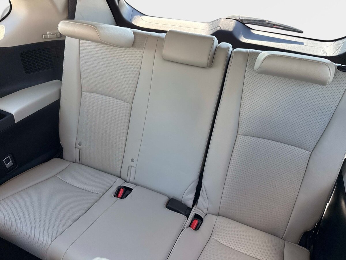 Used 2024 Toyota Grand Highlander FWD image 11