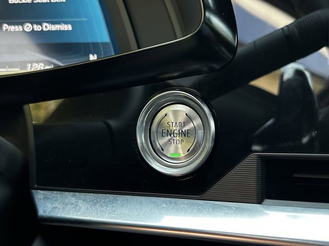 Used 2024 Chevrolet Corvette Stingray Preferred Cpe w/ 2LT image 21