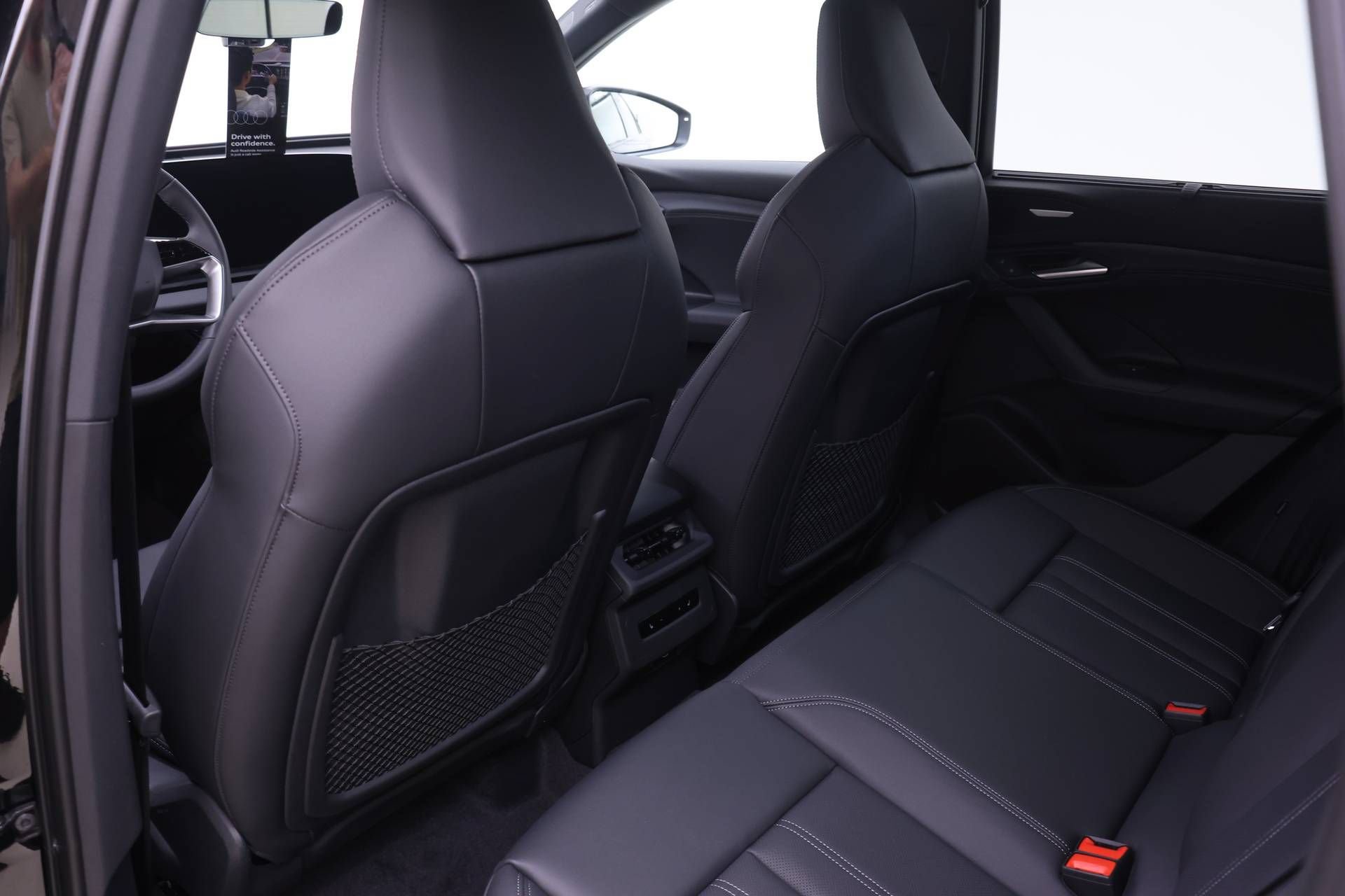 New 2027 Audi Q6 e-tron Premium Plus AWD/4WD image 12