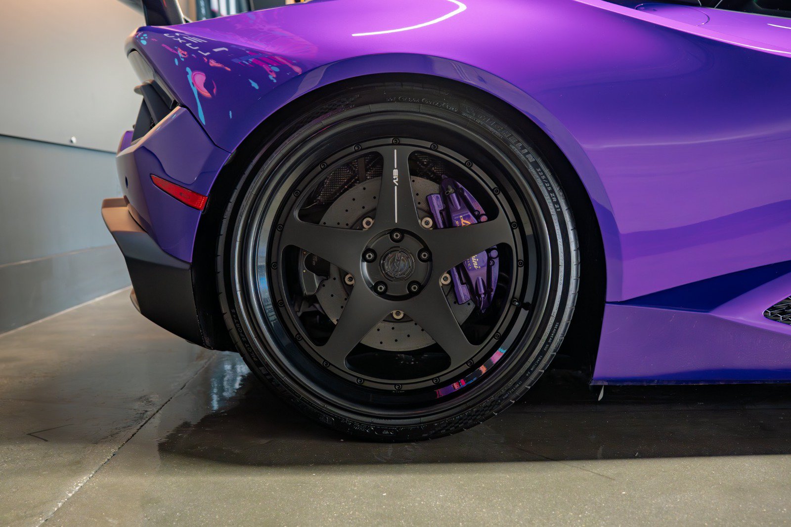 Used 2018 Lamborghini Huracan LP 580-2 RWD image 18