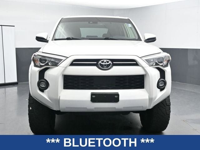 Used 2022 Toyota 4Runner SR5 AWD/4WD image 5