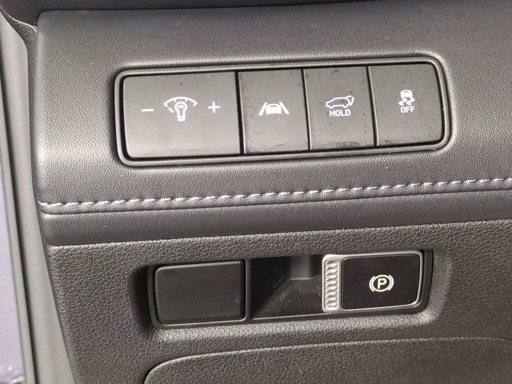 Certified 2021 Hyundai Santa Fe SEL Premium w/ Cargo Package image 30