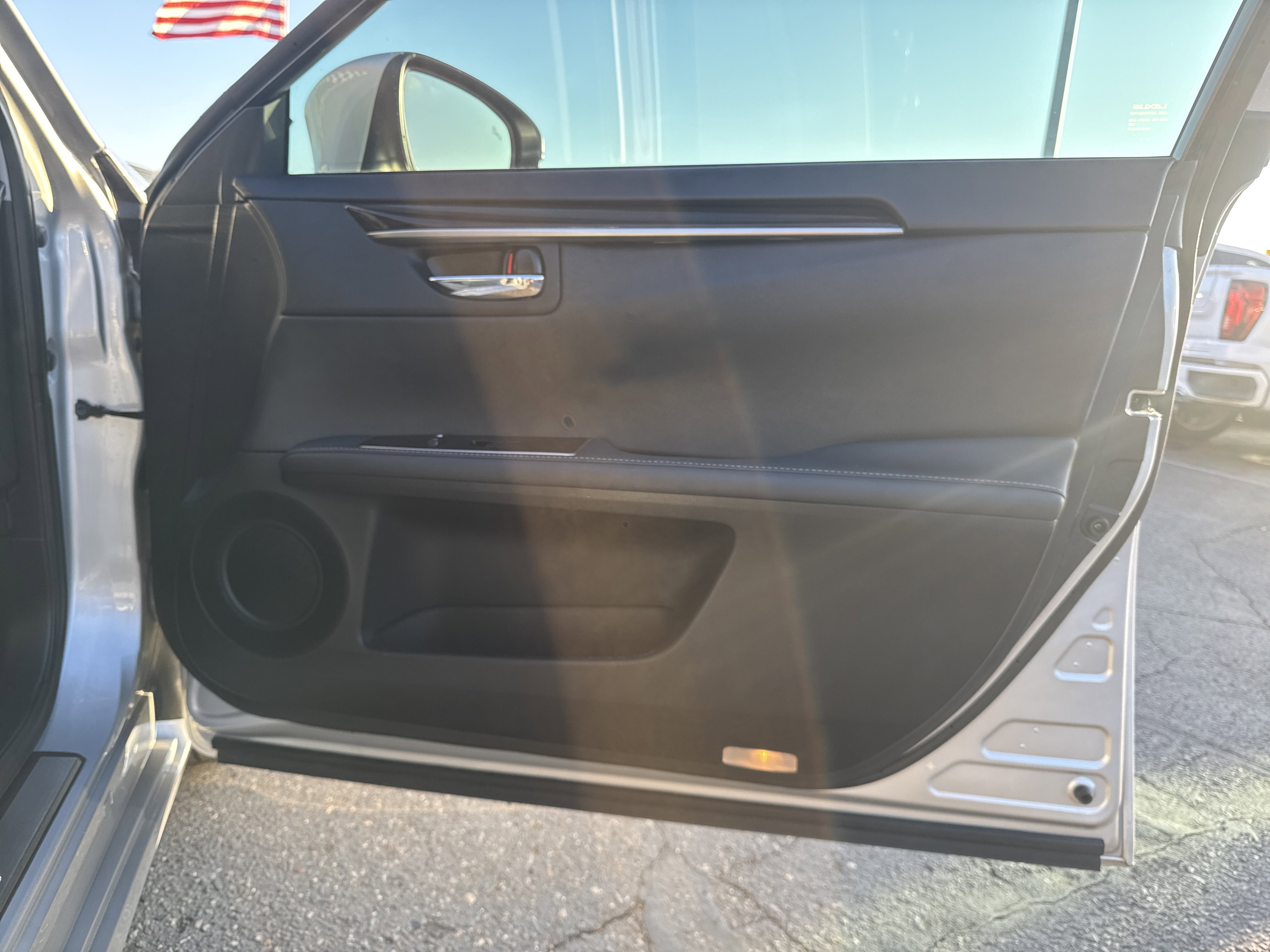 Used 2018 Lexus ES 350 w/ Navigation System Package image 27