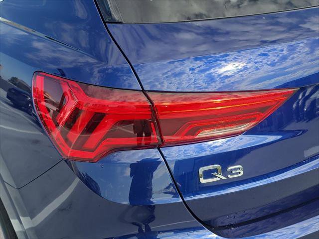 Certified 2024 Audi Q3 2.0T Premium w/ Convenience Package AWD/4WD image 29
