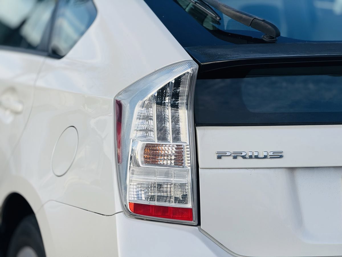 Used 2010 Toyota Prius image 10