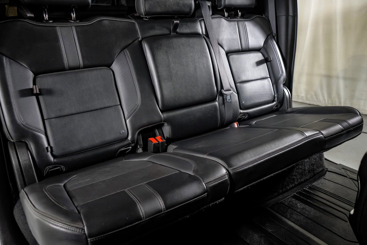 Used 2021 Chevrolet Silverado 3500 High Country w/ Snow Plow Prep/Camper Package image 32