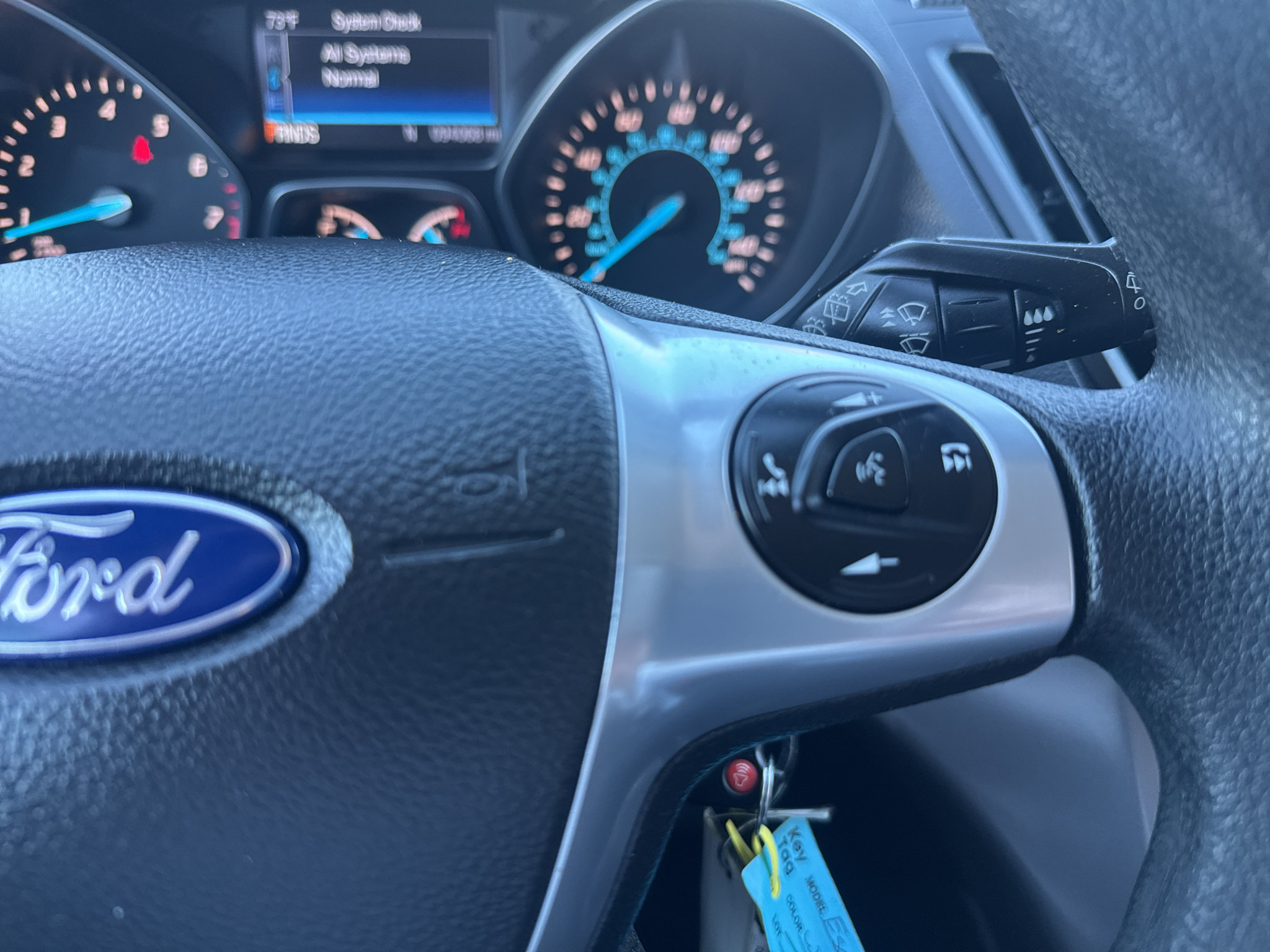 Used 2015 Ford Escape SE w/ SE Chrome Package FWD image 11