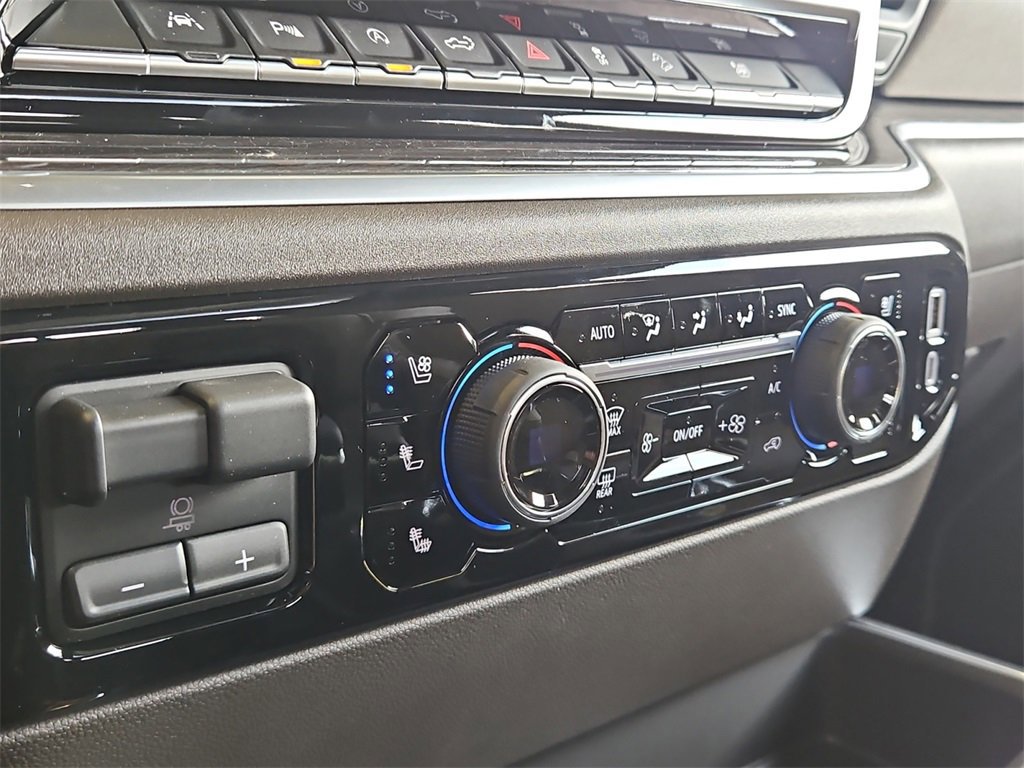 New 2026 Chevrolet Silverado 1500 LTZ w/ LTZ Premium Package image 24