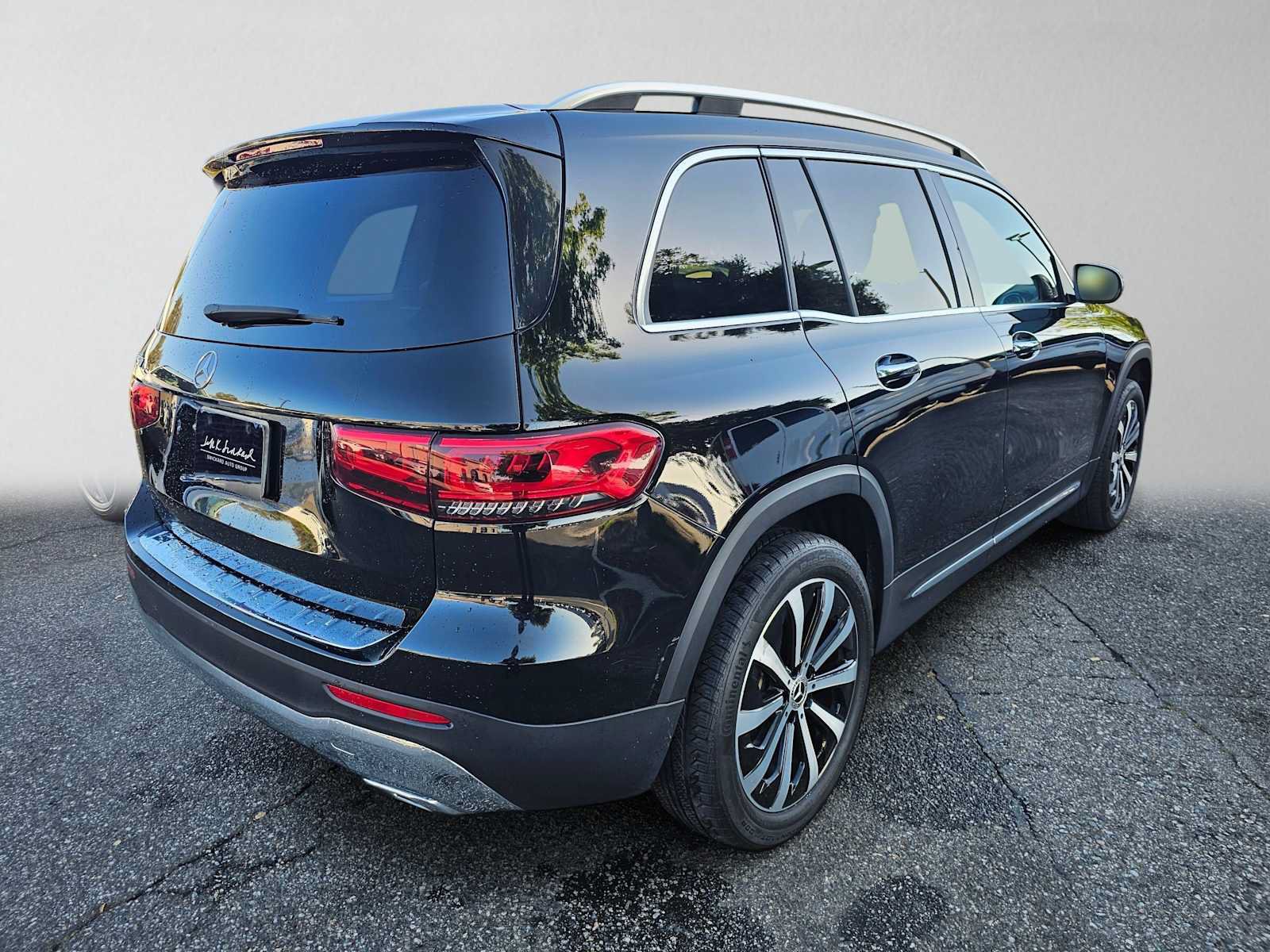 Certified 2023 Mercedes-Benz GLB 250 image 3