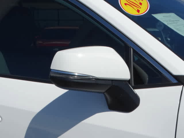 Used 2024 Toyota RAV4 XLE w/ Convenience Package image 14