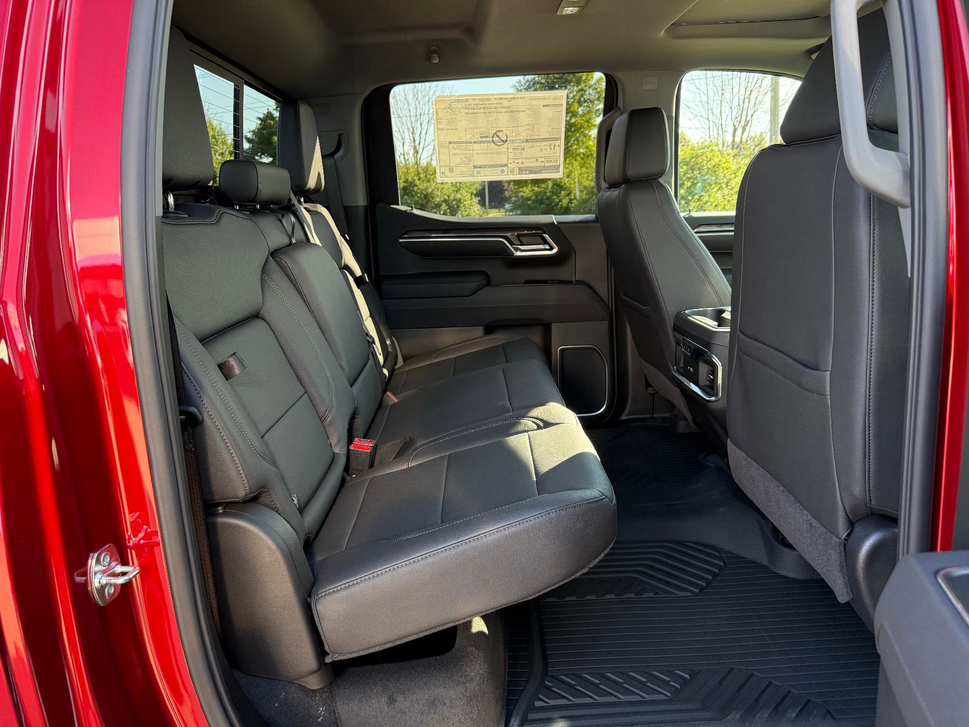 New 2026 Chevrolet Silverado 1500 LTZ w/ LTZ Premium Package image 10