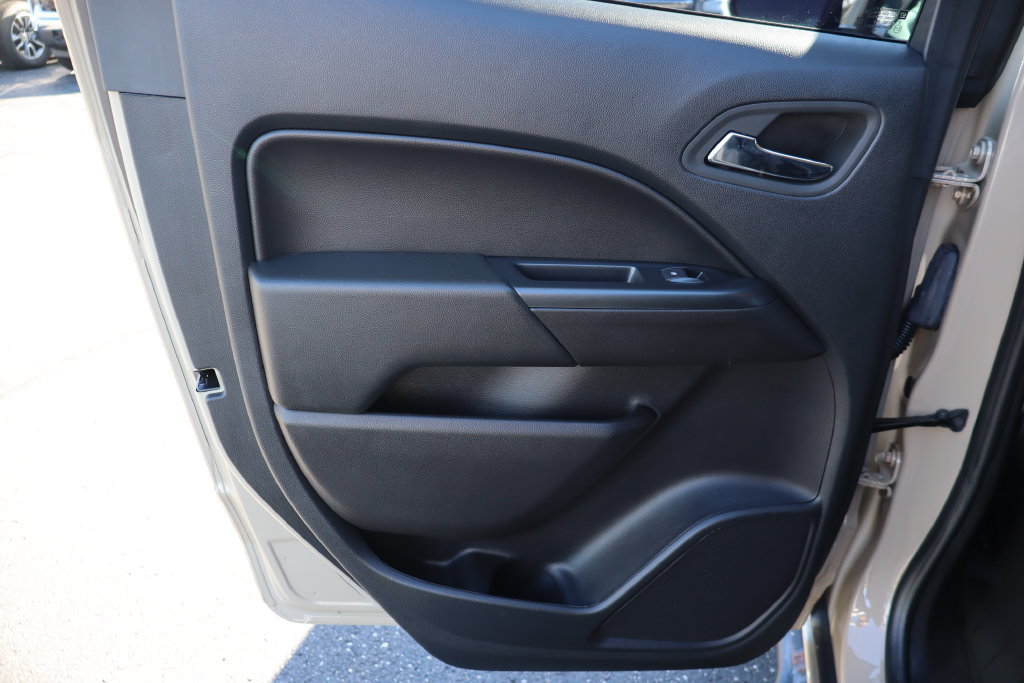 Used 2022 Chevrolet Colorado ZR2 AWD/4WD image 27
