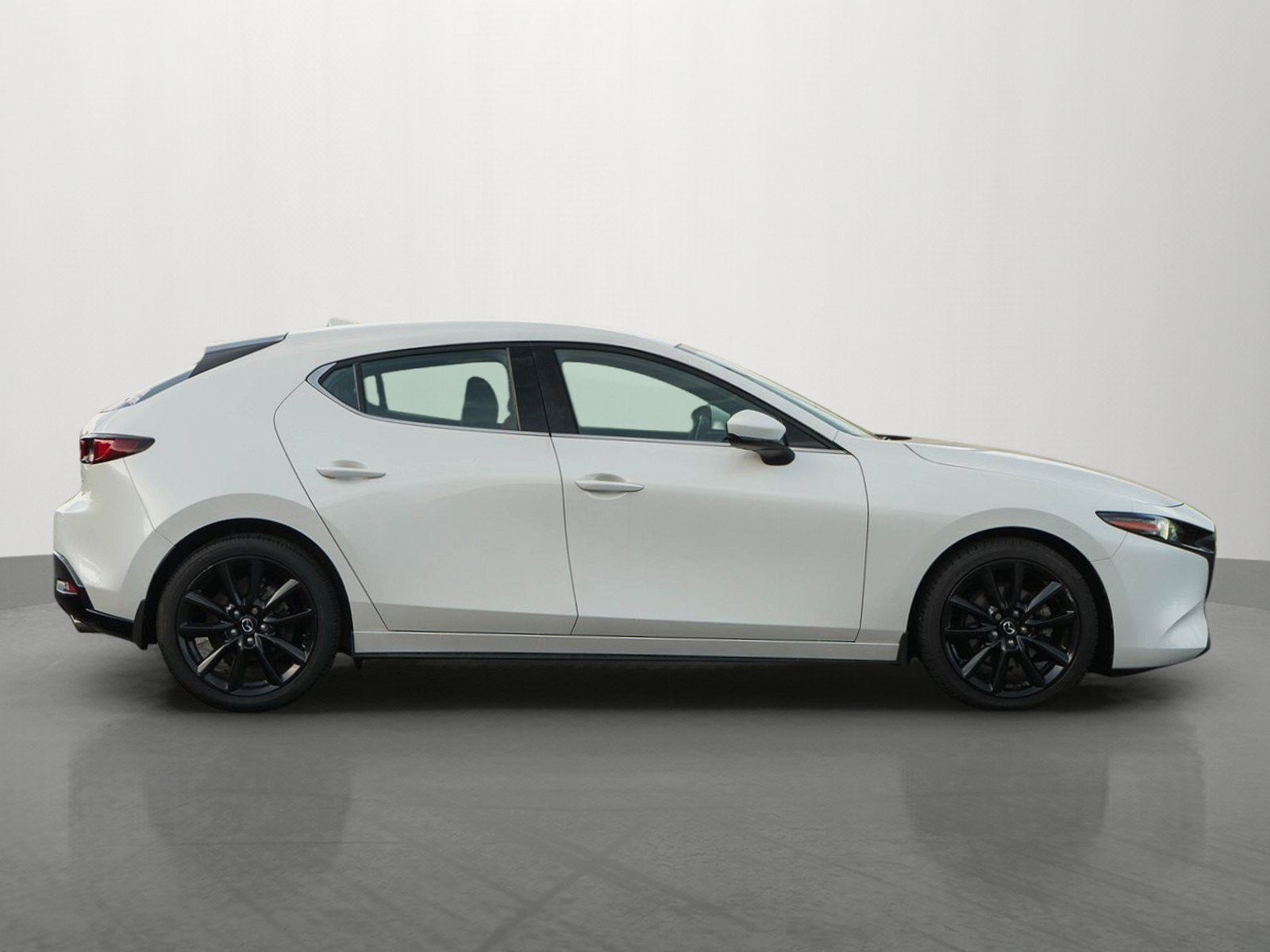 Used 2020 MAZDA MAZDA3 AWD Hatchback w/ Premium Pkg image 8
