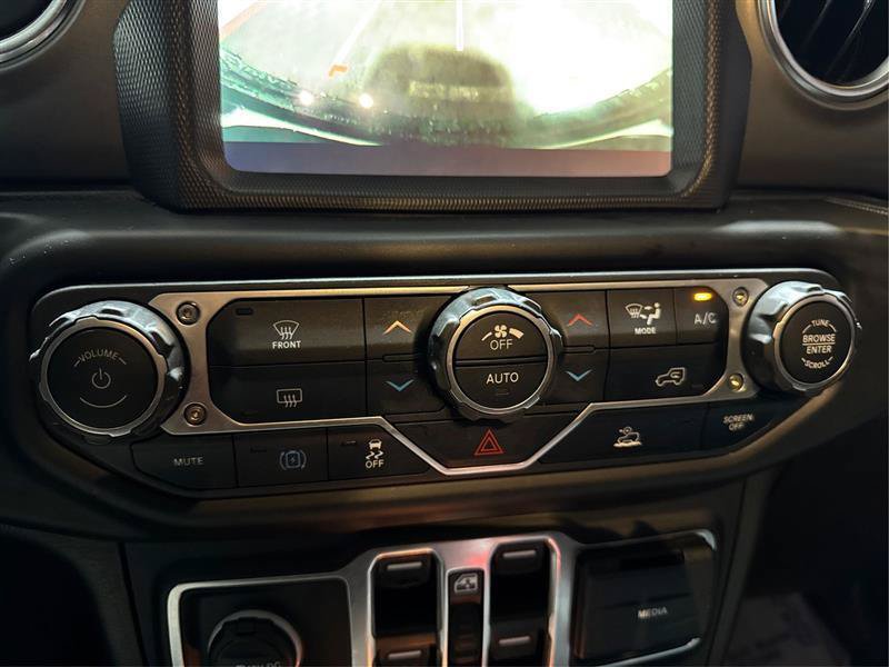 Used 2023 Jeep Wrangler Unlimited Rubicon 4xe AWD/4WD image 25