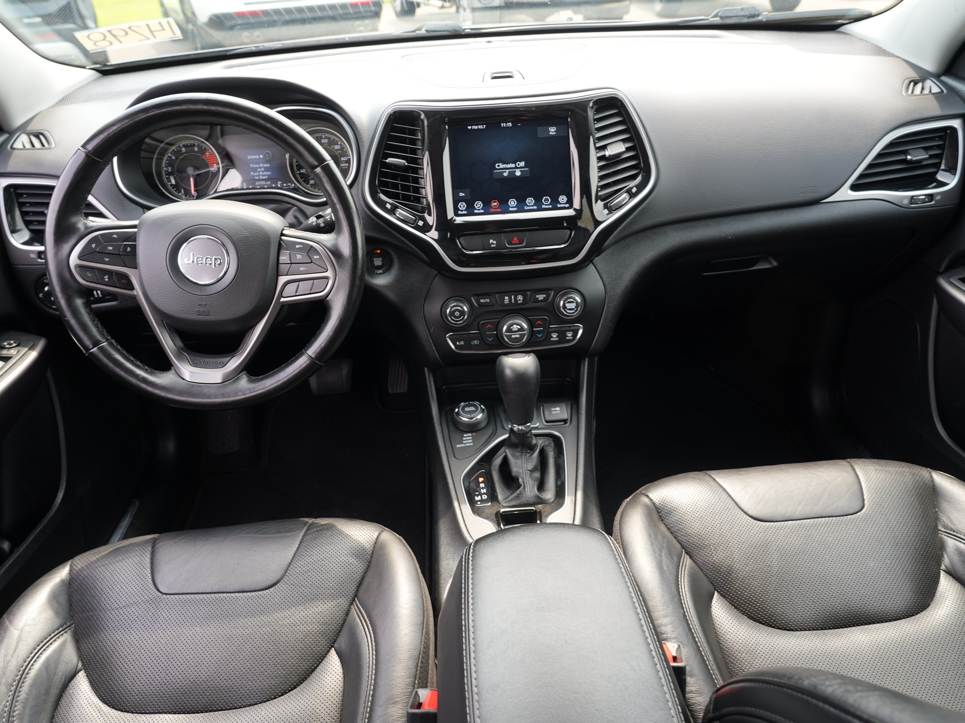 Used 2020 Jeep Cherokee Limited AWD/4WD image 26