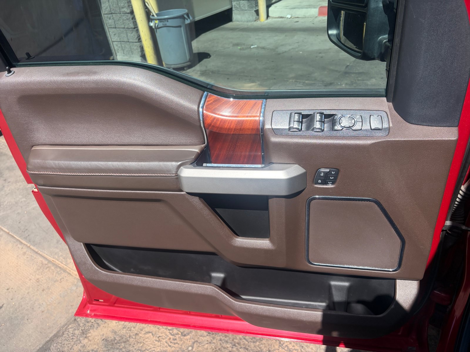 Used 2022 Ford F450 King Ranch w/ King Ranch Ultimate Package AWD/4WD image 24