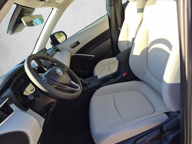 Certified 2026 Toyota Corolla Cross LE FWD image 14