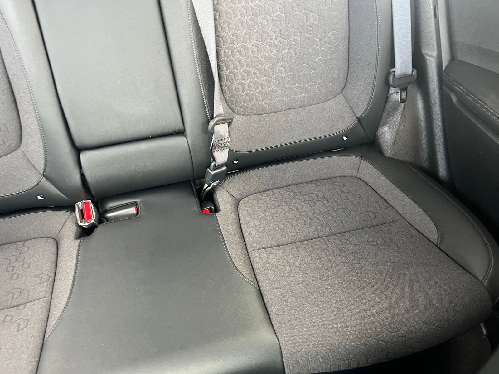 Used 2025 Kia Seltos S image 39