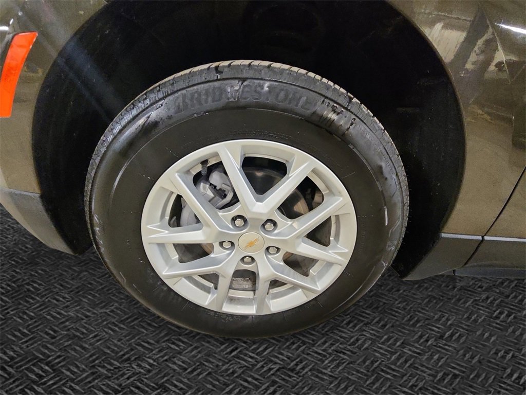 Certified 2024 Chevrolet Equinox LT w/ LPO, Floor Liner Package image 11