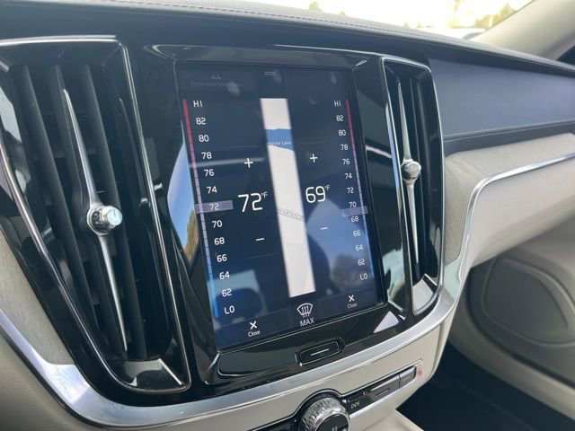 Used 2020 Volvo S60 T5 Inscription w/ Protection Package Premier image 19