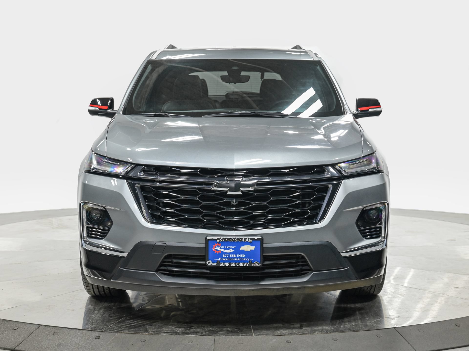 Used 2024 Chevrolet Traverse Premier w/ Redline Edition AWD/4WD image 10