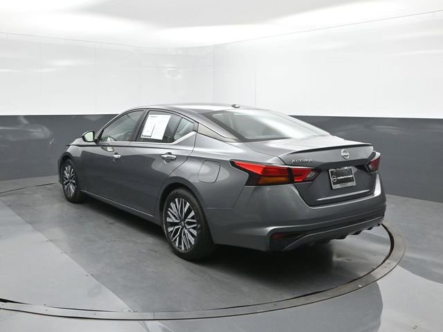 Used 2024 Nissan Altima 2.5 SV image 5