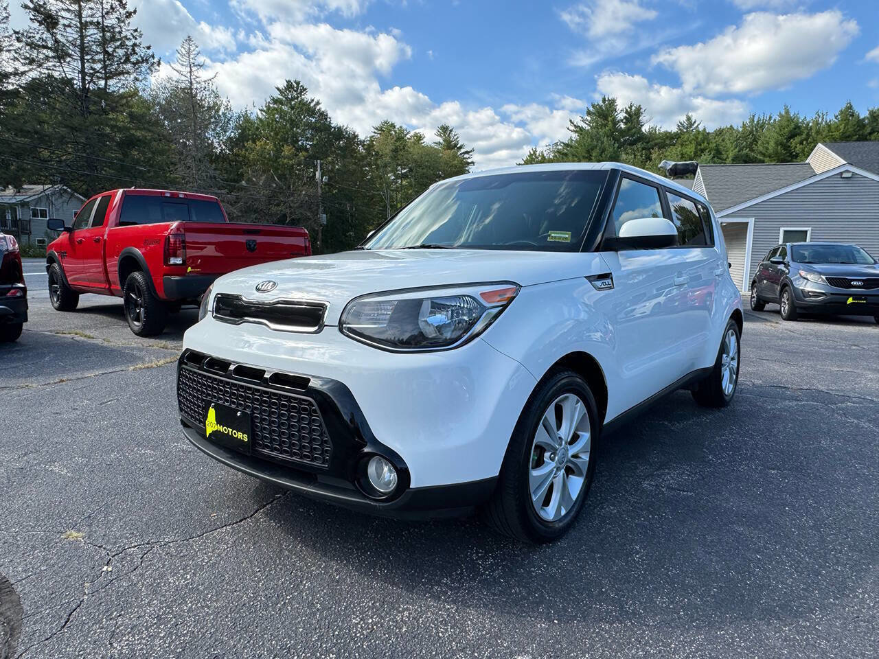 Used 2016 Kia Soul + image 6