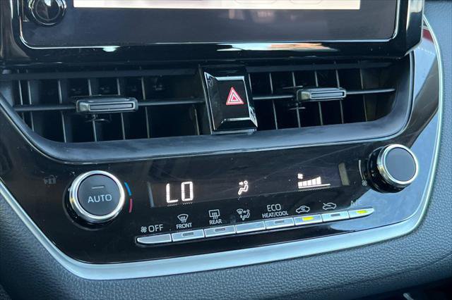 Certified 2025 Toyota Corolla LE FWD image 20