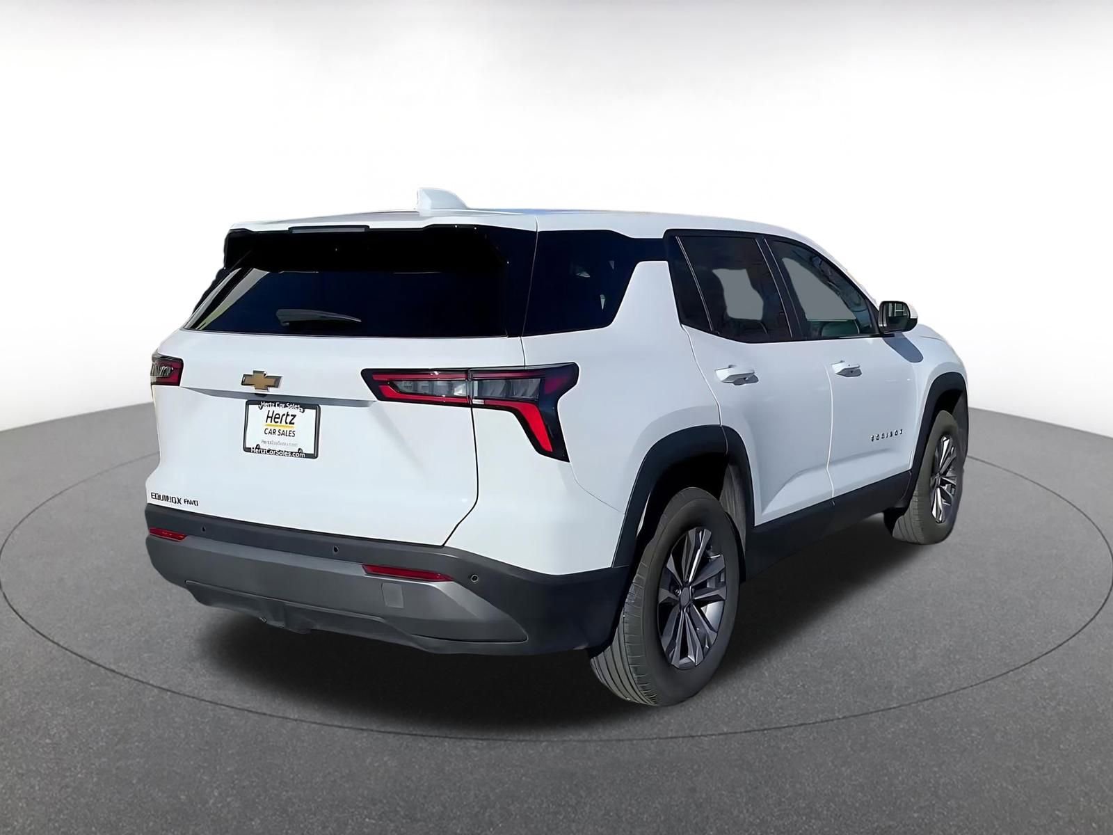 Used 2025 Chevrolet Equinox LT image 14