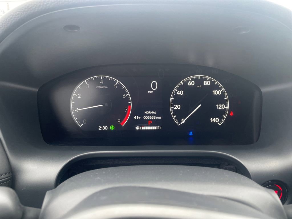 Used 2025 Honda HR-V LX image 16