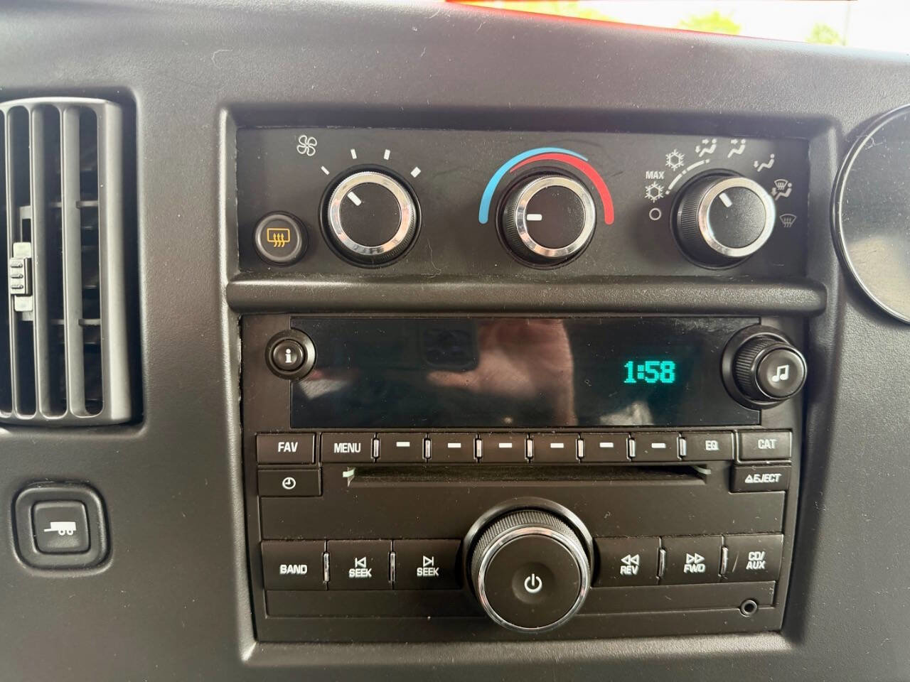 Used 2013 Chevrolet Express 3500 LT w/ LT Preferred Equipment Group RWD image 40