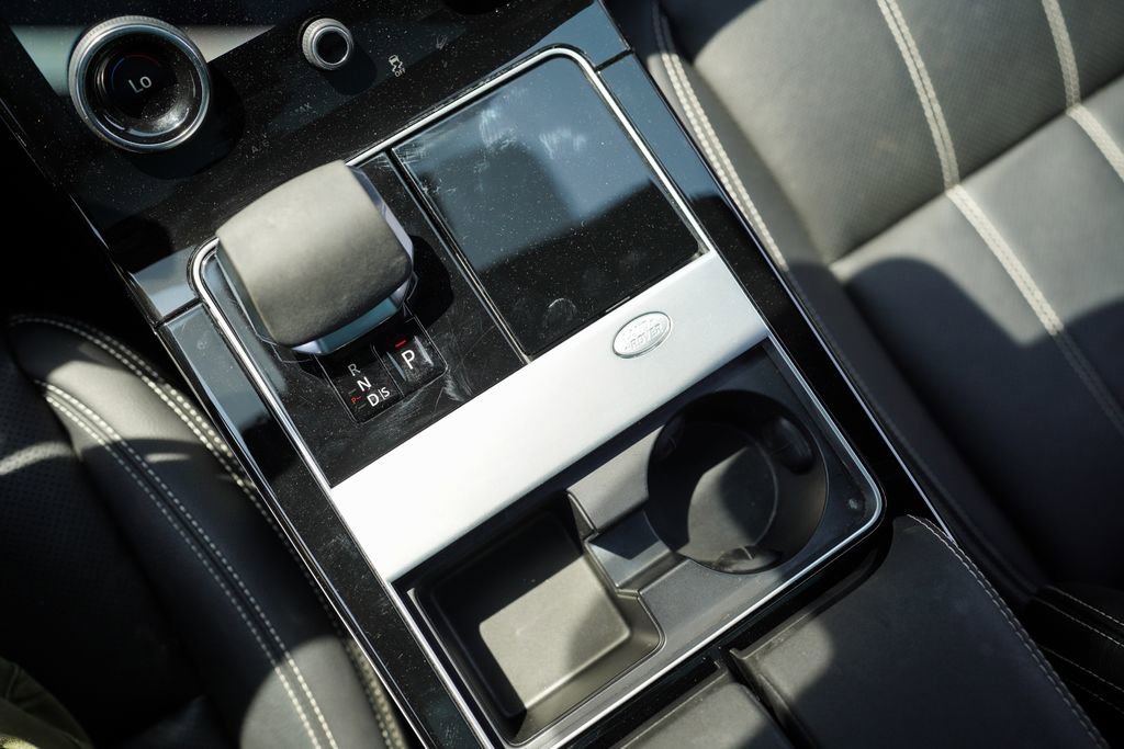 Used 2022 Land Rover Range Rover Velar R-Dynamic S AWD/4WD image 34