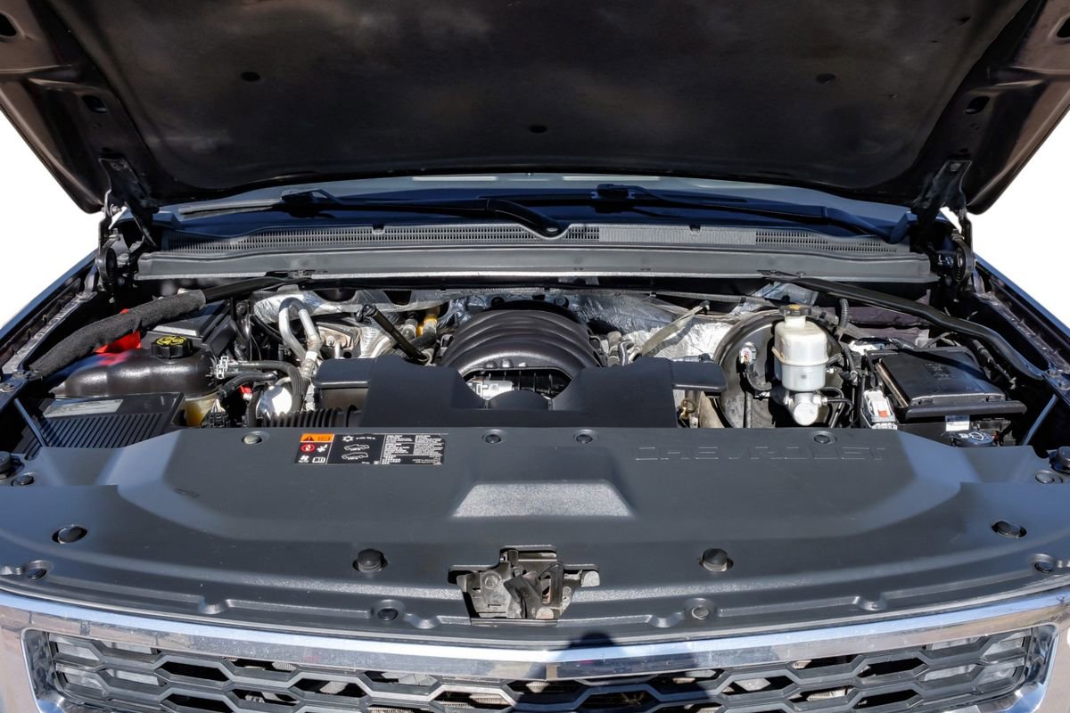 Used 2015 Chevrolet Suburban LT w/ Max Trailering Package image 56