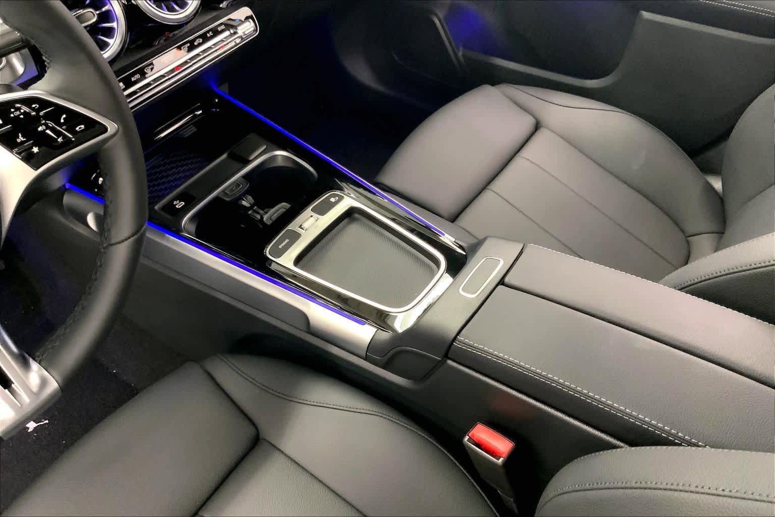 New 2026 Mercedes-Benz GLB 250 image 27