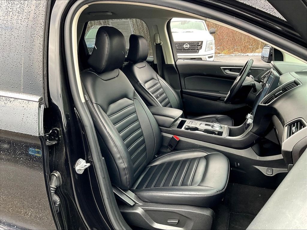 Used 2023 Ford Edge SEL AWD/4WD image 10