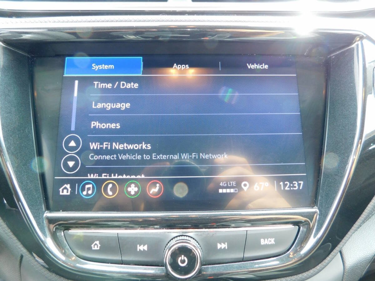 Used 2023 Chevrolet TrailBlazer LT w/ Convenience Package FWD image 13