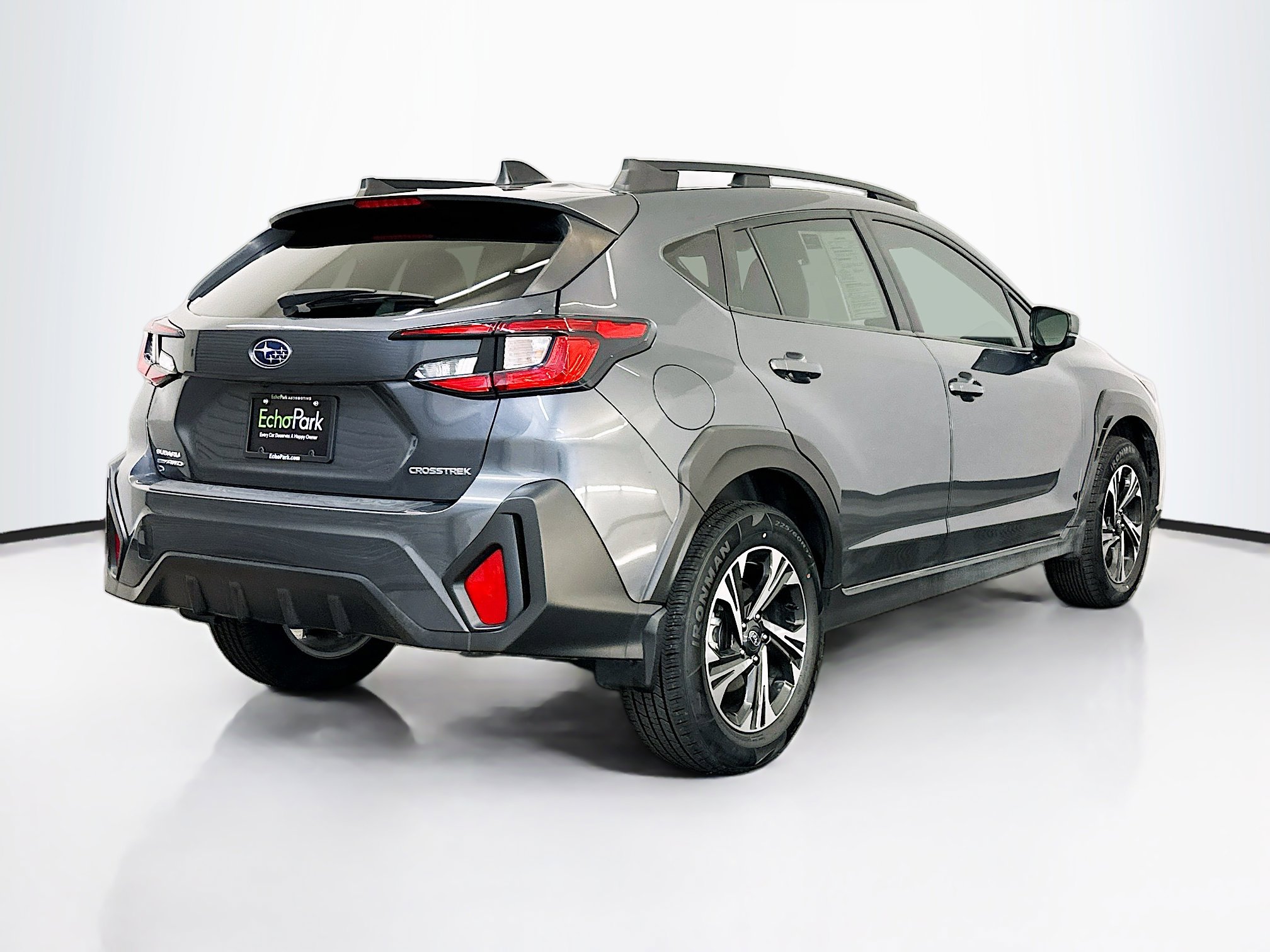 Used 2024 Subaru Crosstrek 2.0i Premium image 9