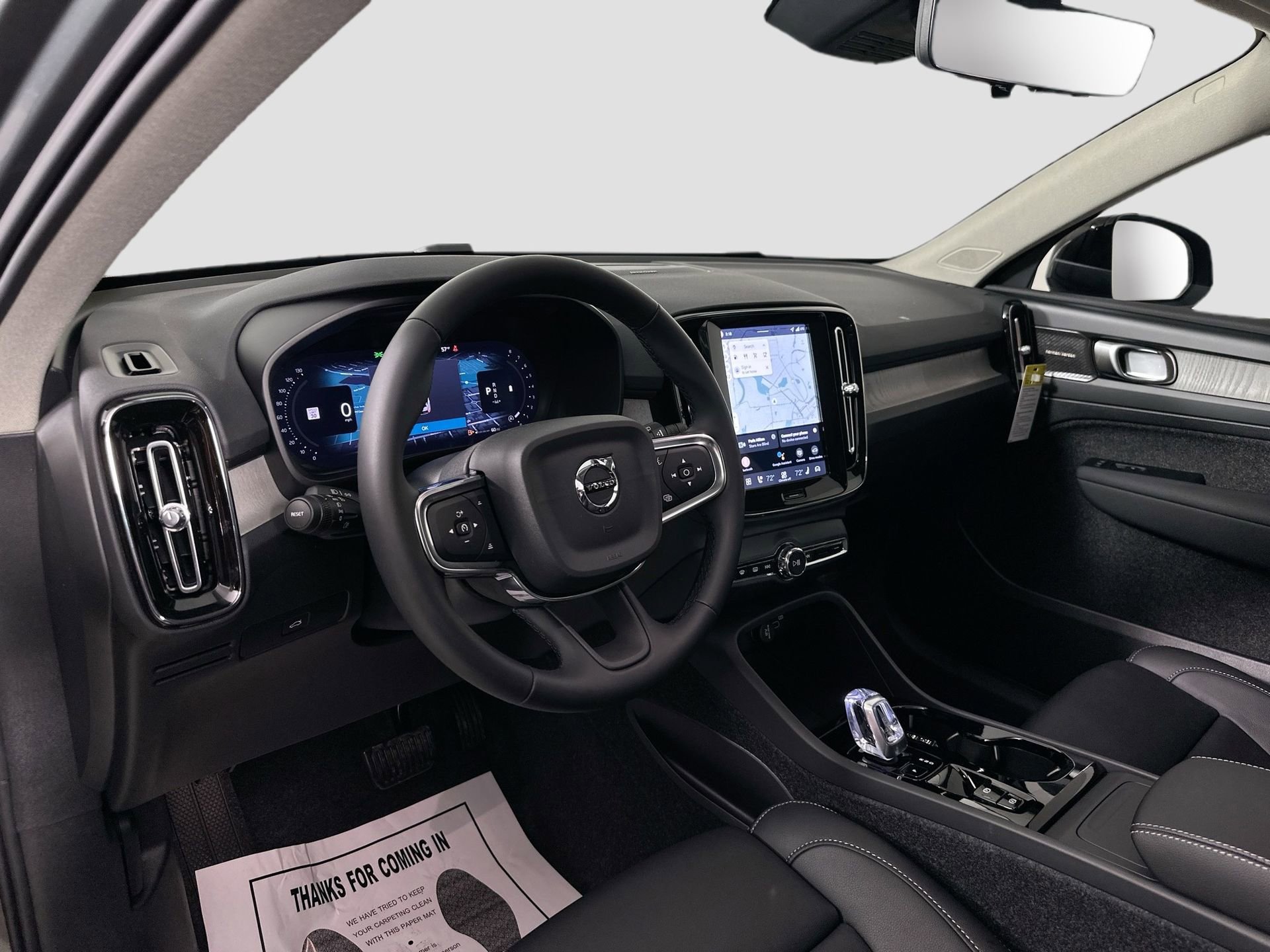 New 2026 Volvo XC40 B4 Plus w/ Climate Package FWD image 9