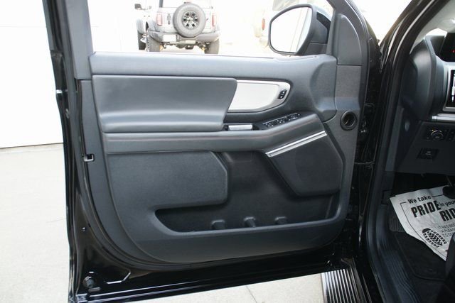 Used 2025 Ford Expedition Max Active image 12