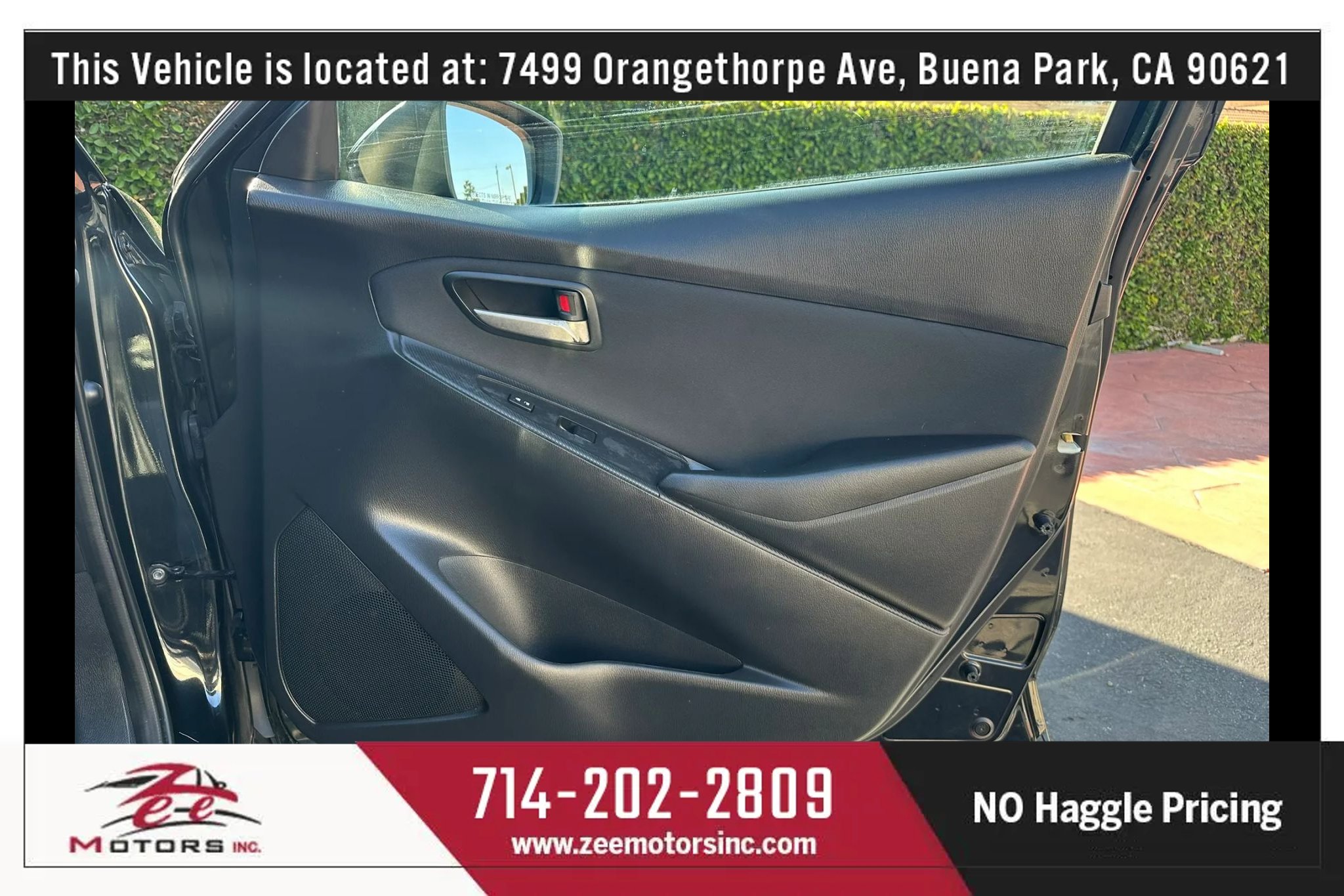Used 2019 Toyota Yaris LE FWD image 57