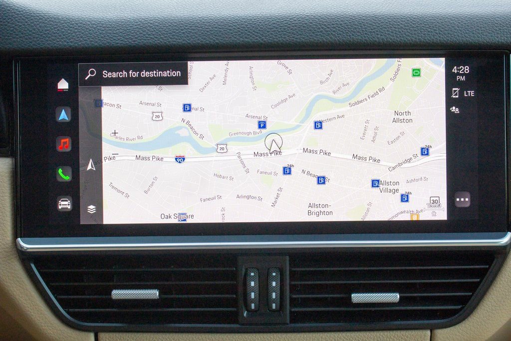 Certified 2022 Porsche Cayenne S Platinum image 17